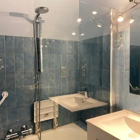 Apartment F2 Climatise Avec Wifi A Amelie-les-bains - Fr-1-703-46 *