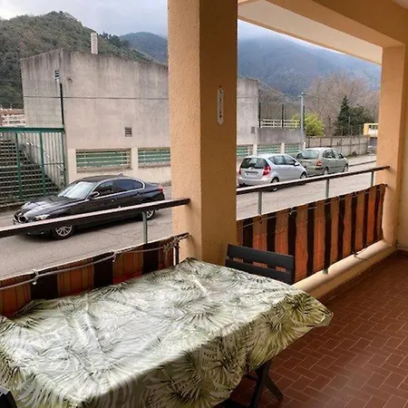 Apartmán F2 Climatise Avec Wifi A Amelie-les-bains - Fr-1-703-46